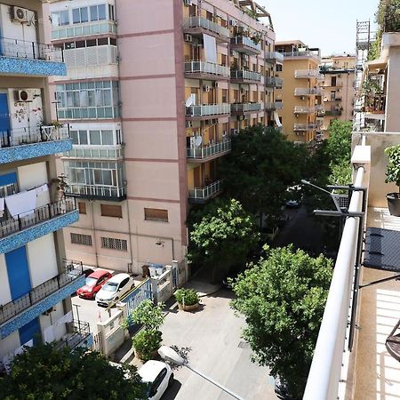 Appartamento La Casa Del Maggiore, Tra Mare E Centro Palermo Esterno foto